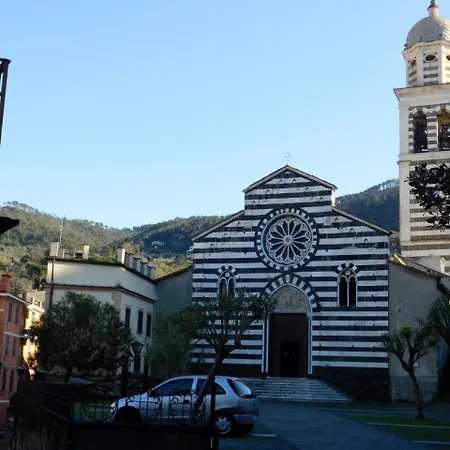 Bellissimo Bilocale In Centro Storico * Levanto