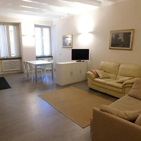 Bellissimo Bilocale In Centro Storico *