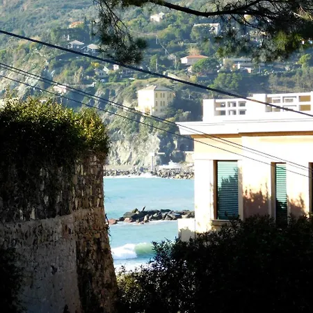 Bellissimo Bilocale In Centro Storico * Levanto
